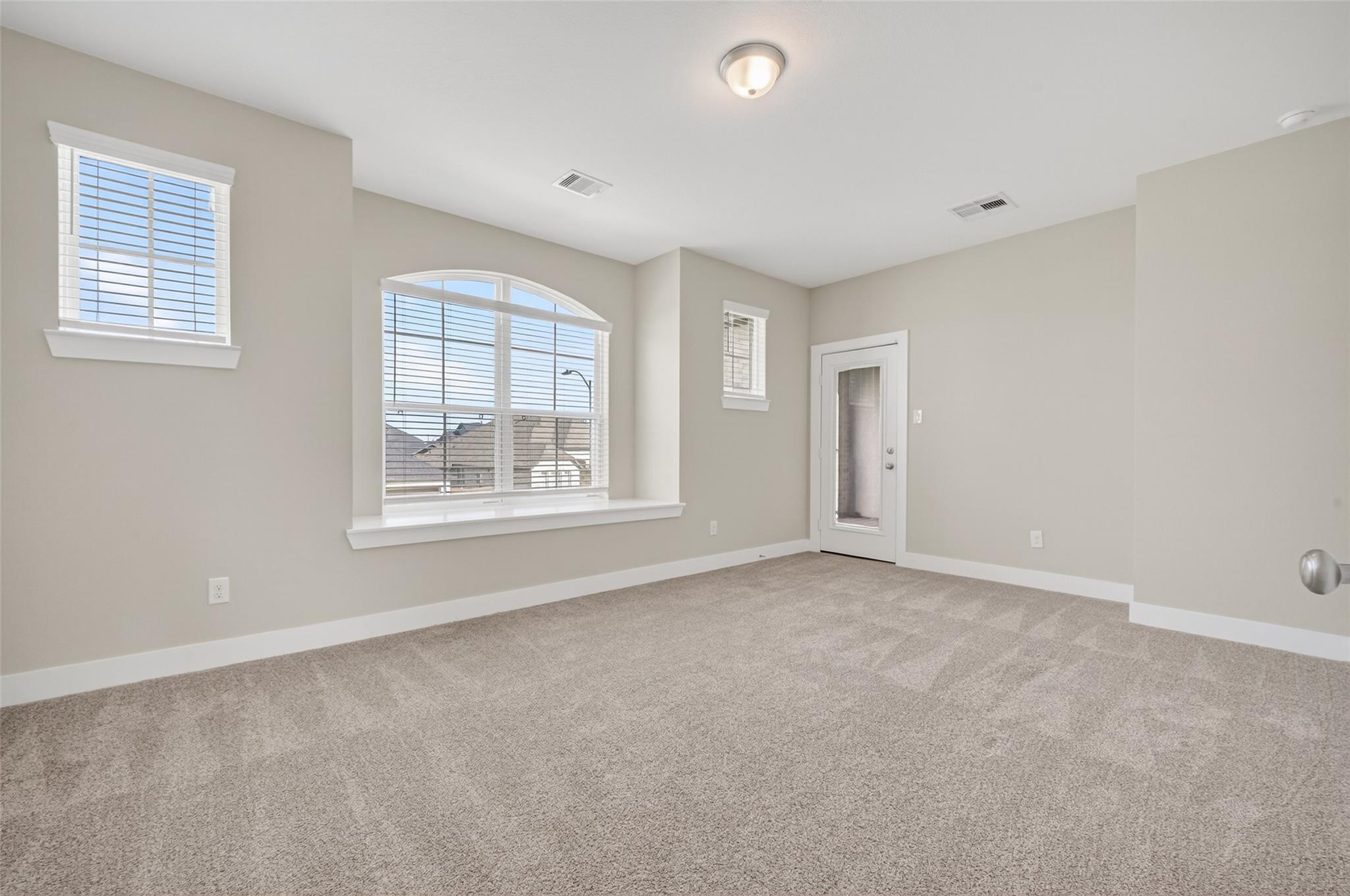 7219 Bayberry Crescent Lane