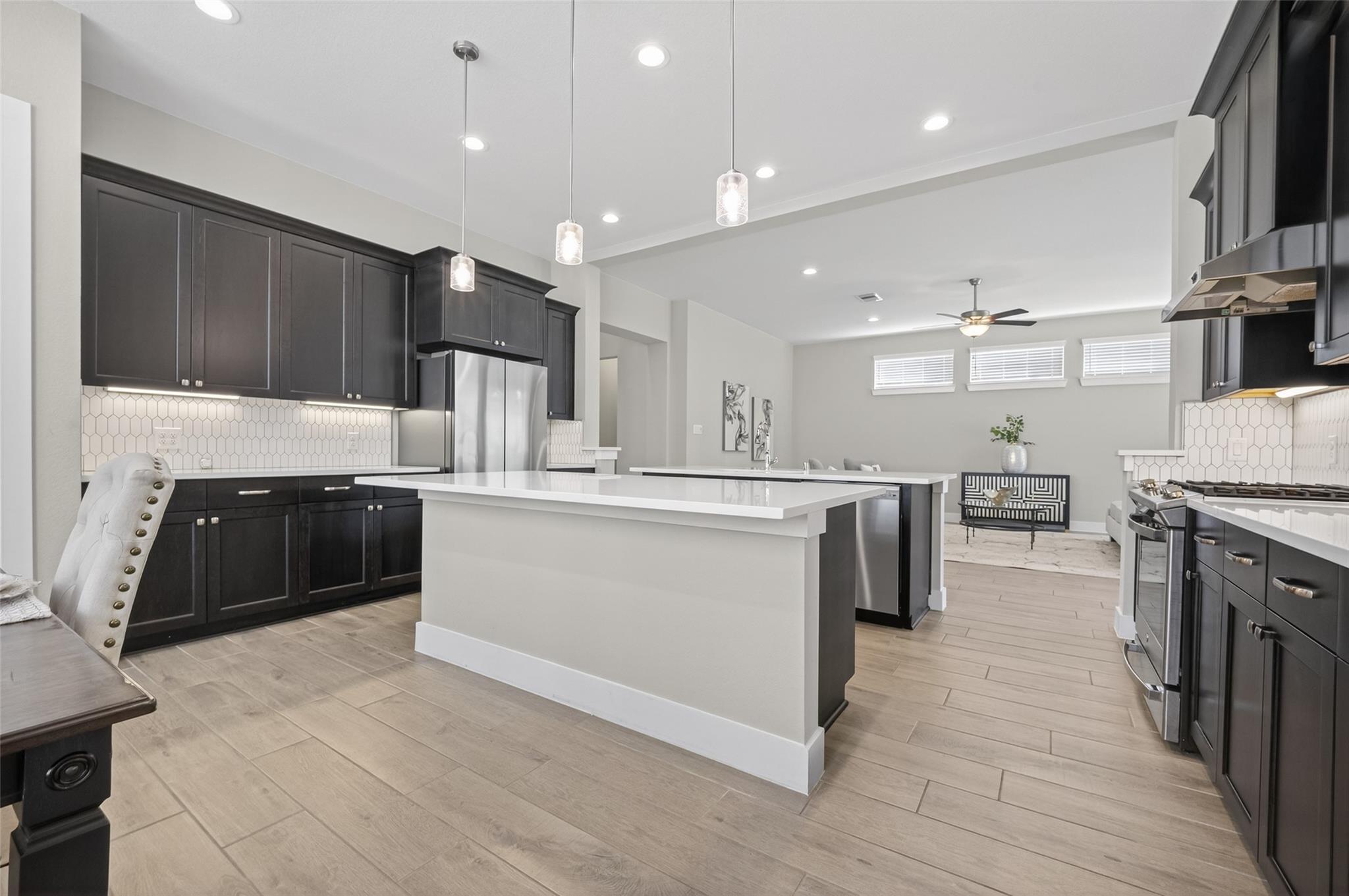 7219 Bayberry Crescent Lane