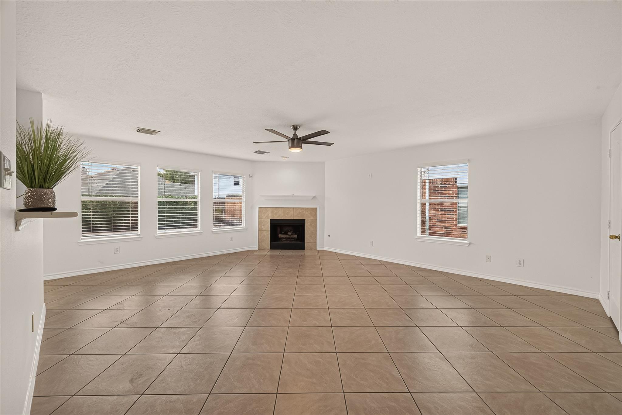 3111 Lantern Bay Lane