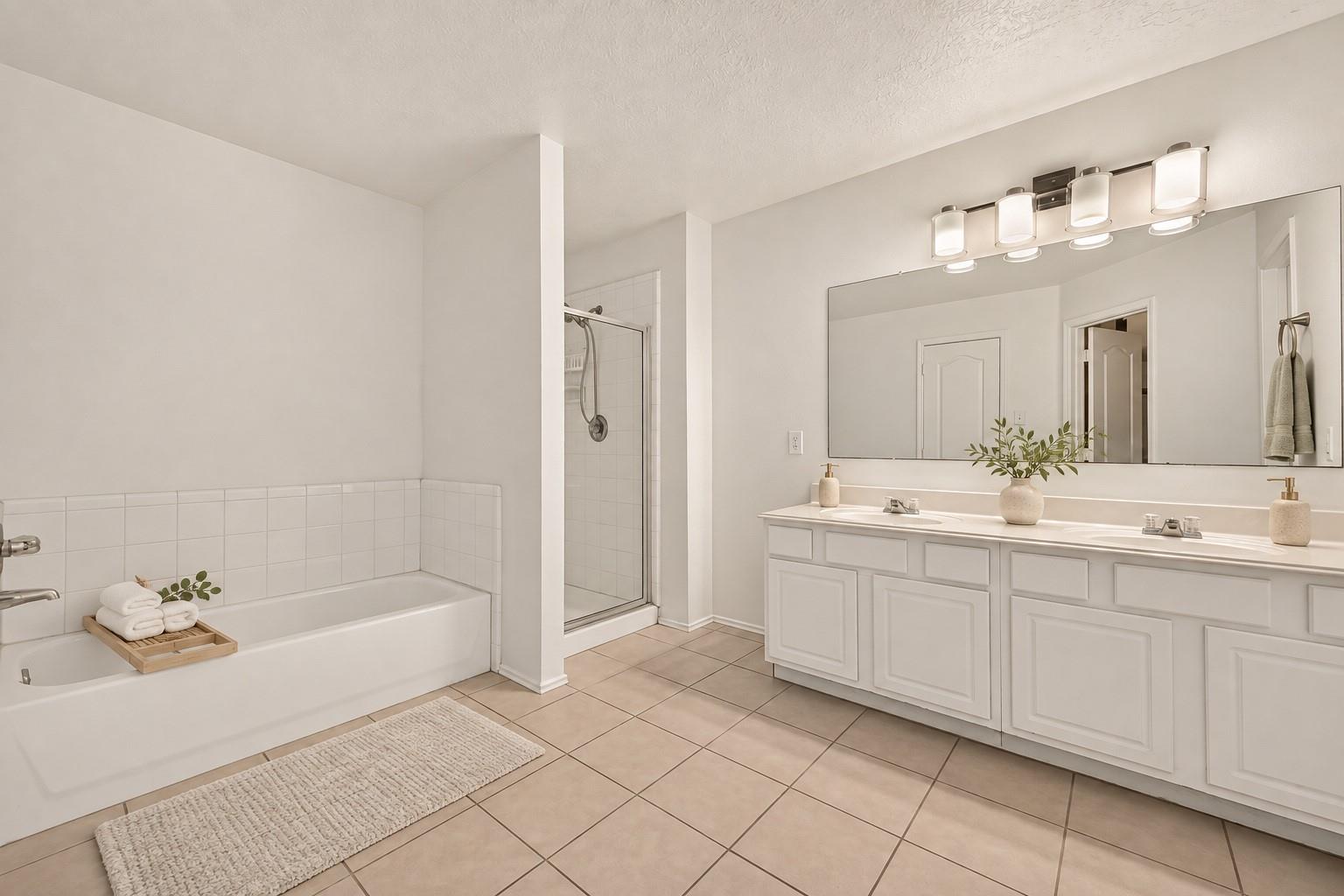 3111 Lantern Bay Lane