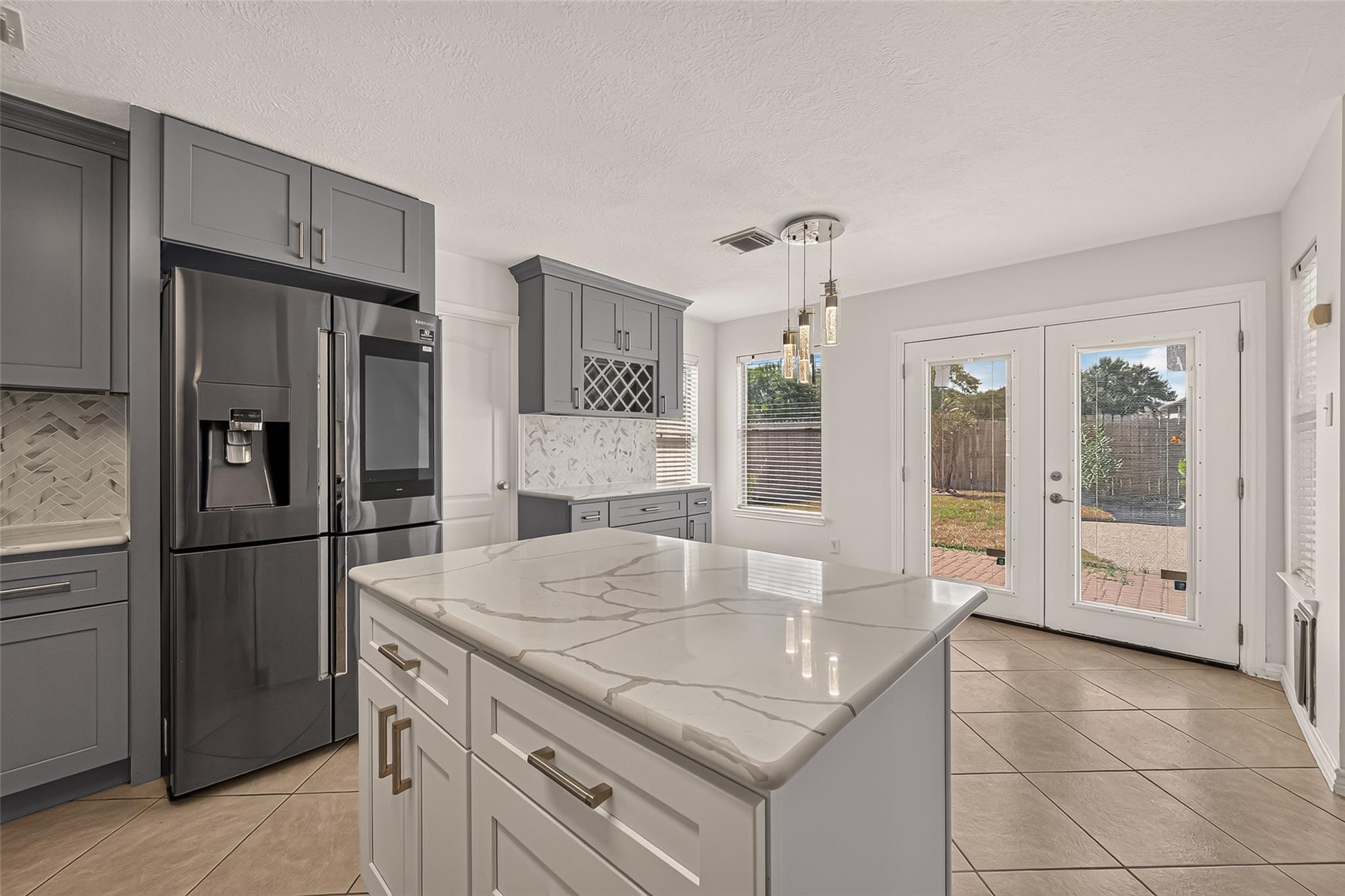 3111 Lantern Bay Lane