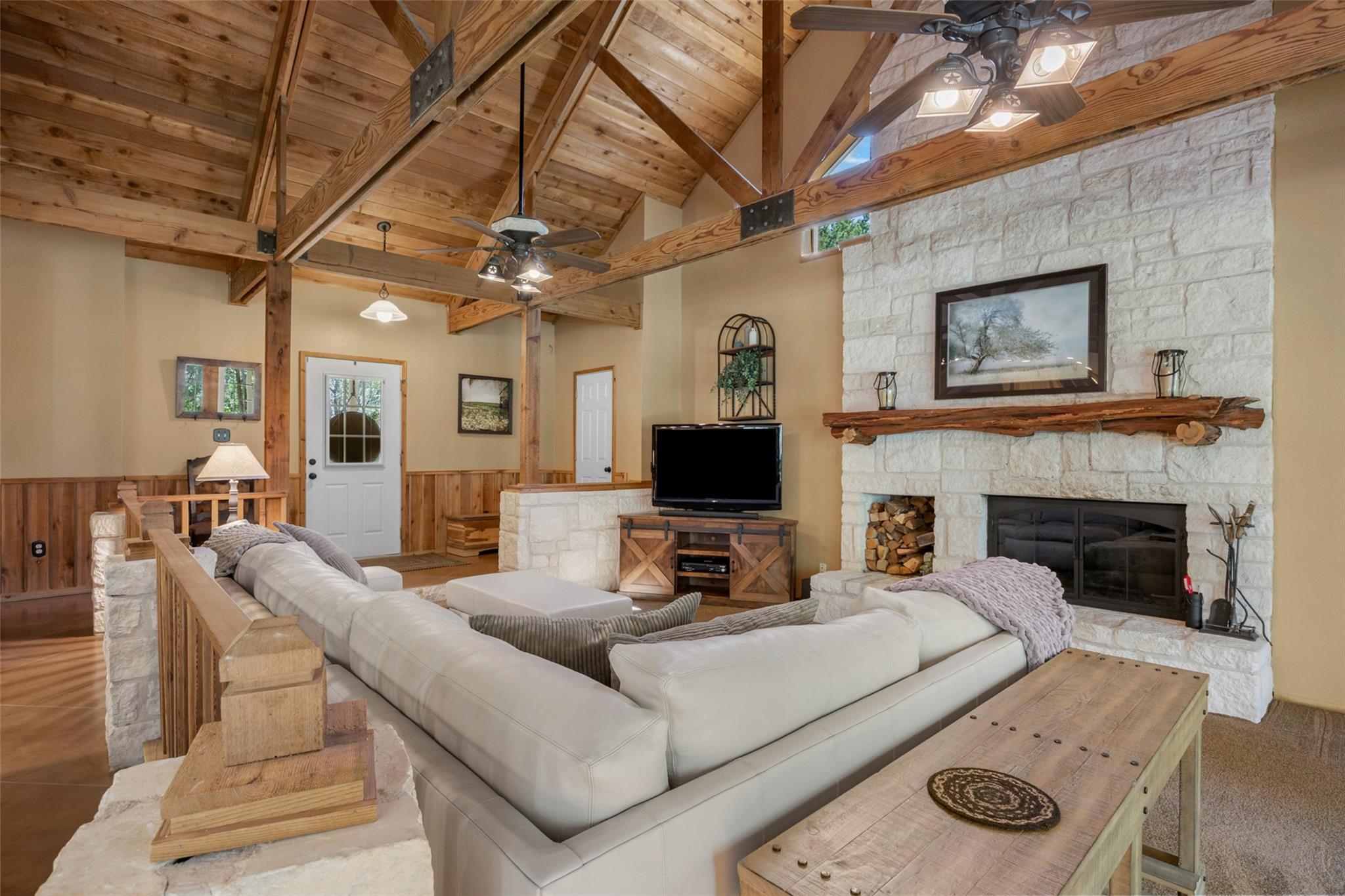 107 Draper Lane