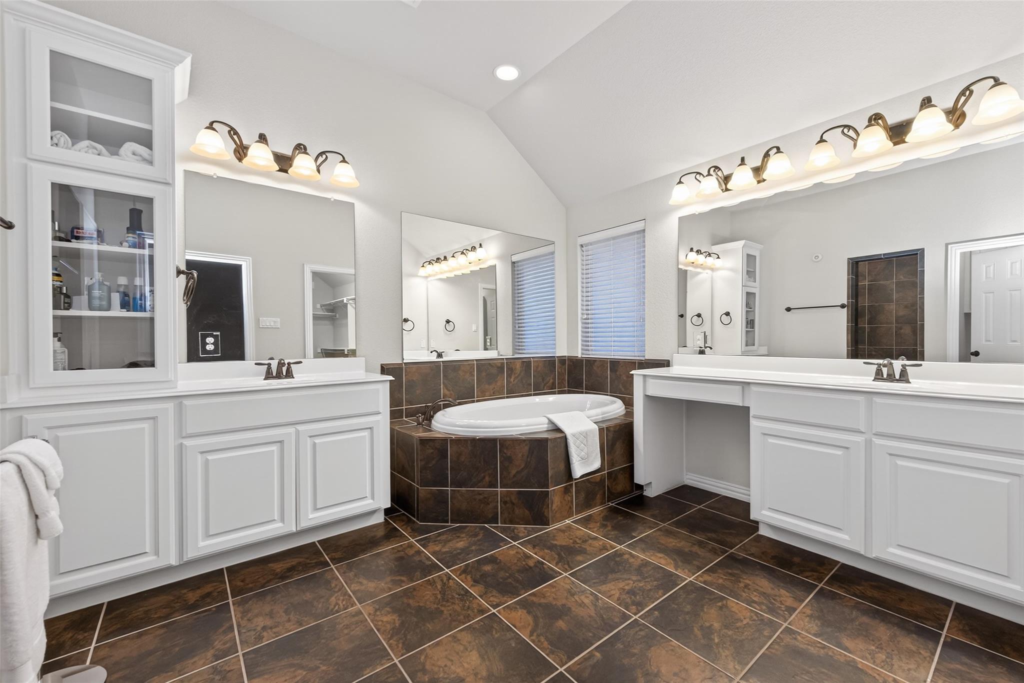 179 N Vershire Circle