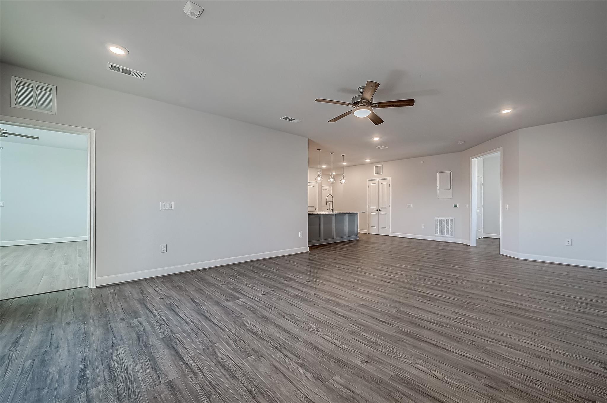 6804 Westview Drive # 1402