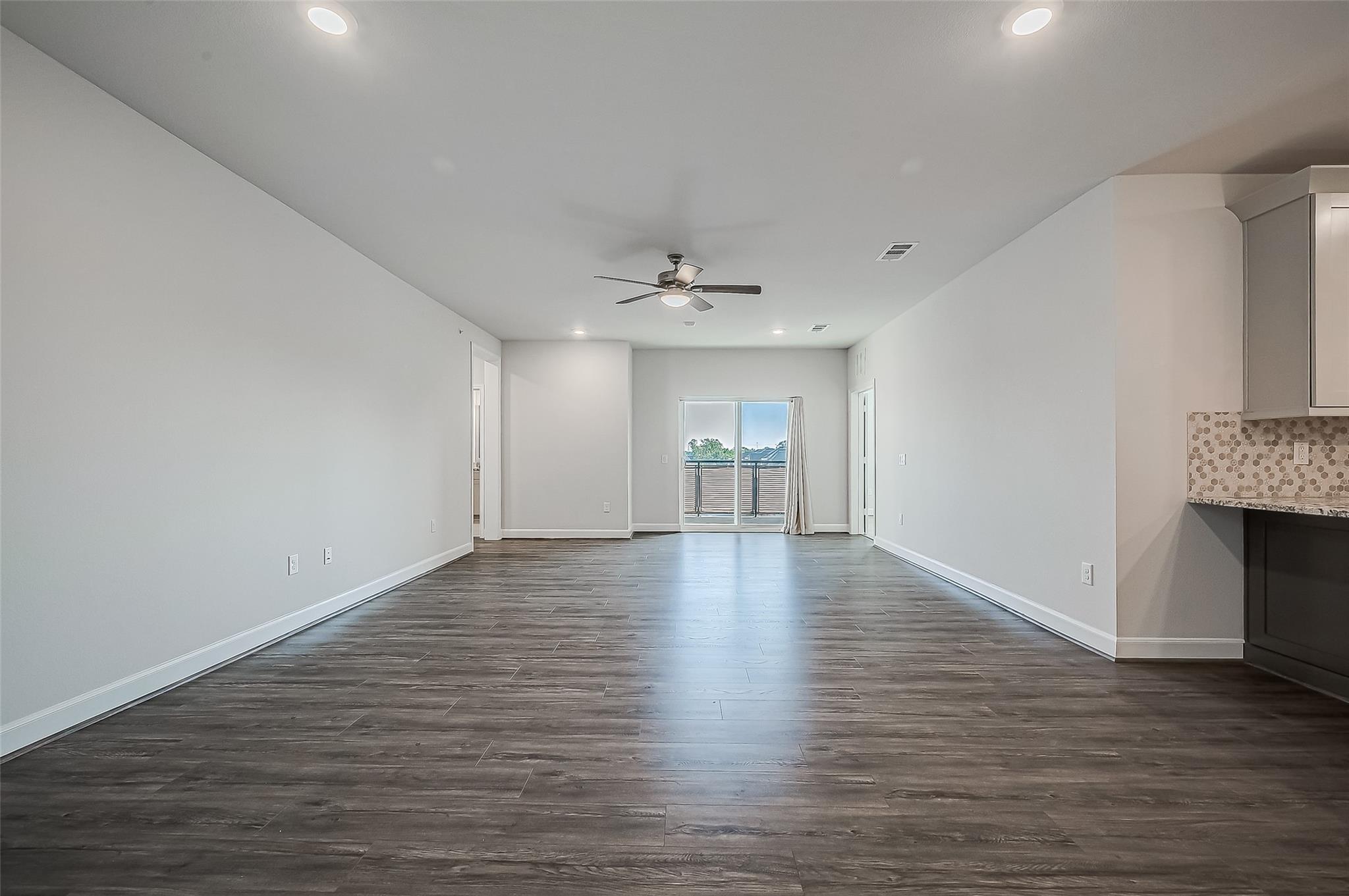 6804 Westview Drive # 1402