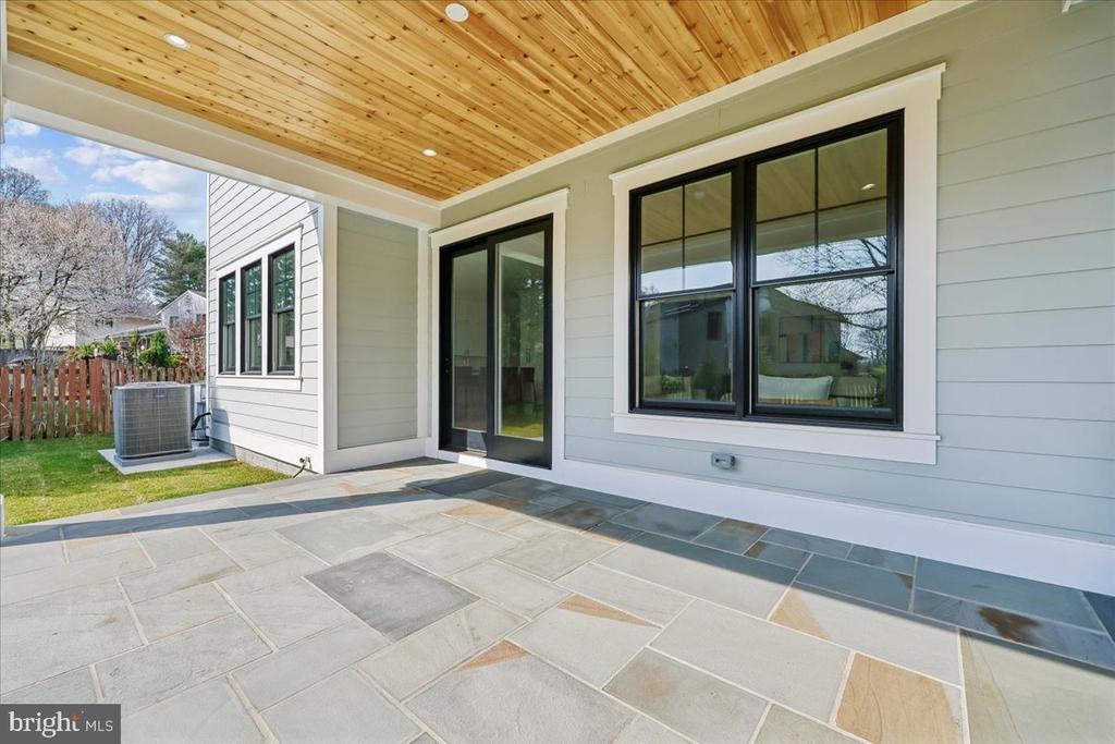 5312 BANGOR DRIVE
