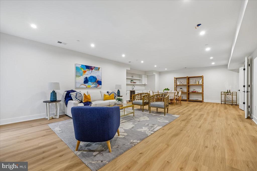 5312 BANGOR DRIVE