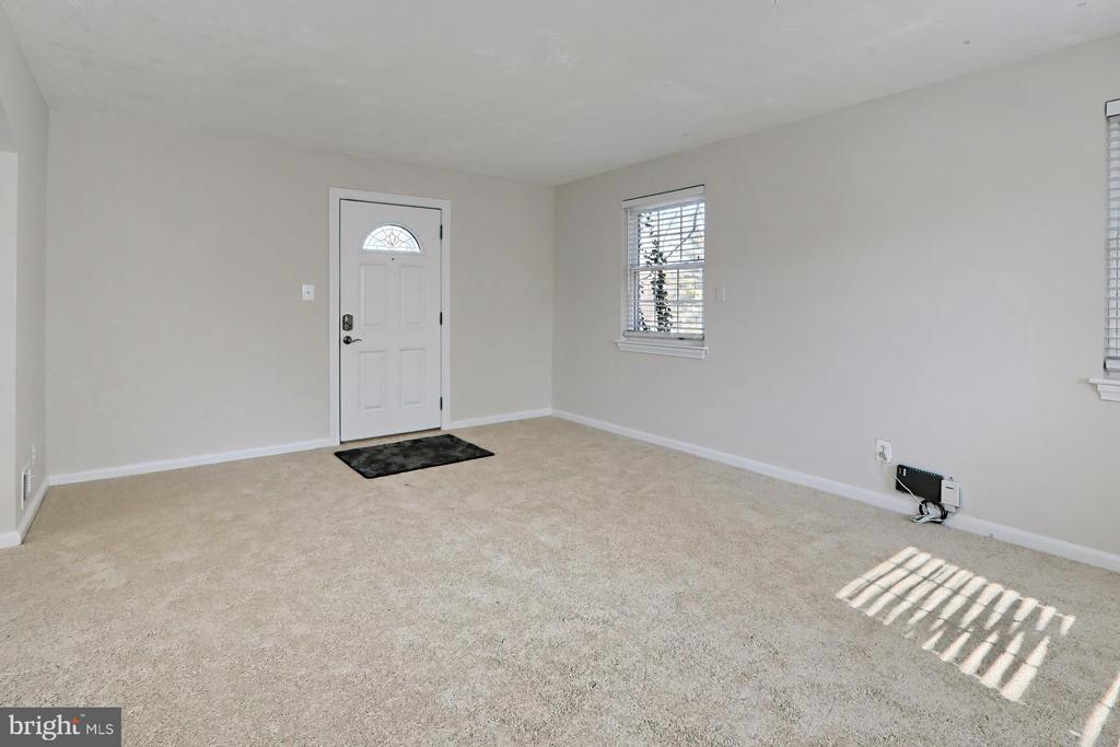 5016 N CARLIN SPRINGS ROAD
