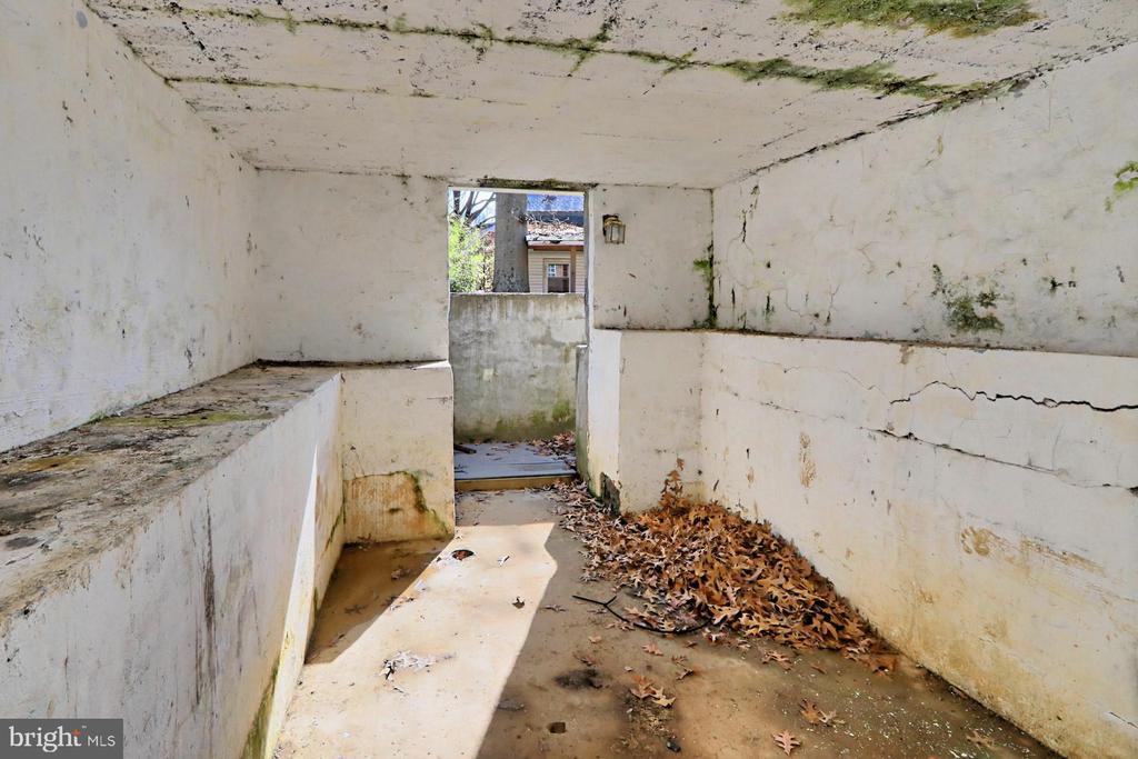 5016 N CARLIN SPRINGS ROAD