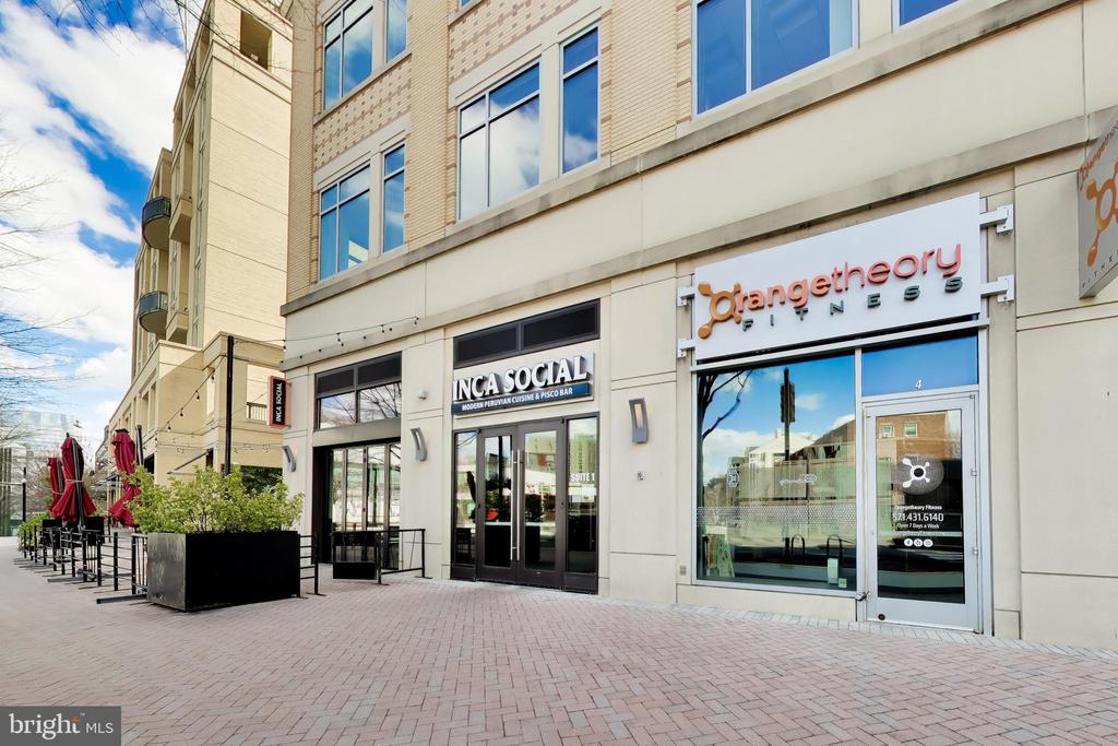 1881 N NASH STREET N Unit: 1403