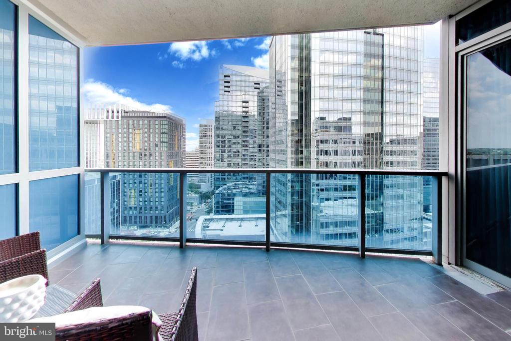 1881 N NASH STREET N Unit: 1403