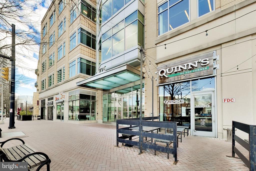 1881 N NASH STREET N Unit: 1403