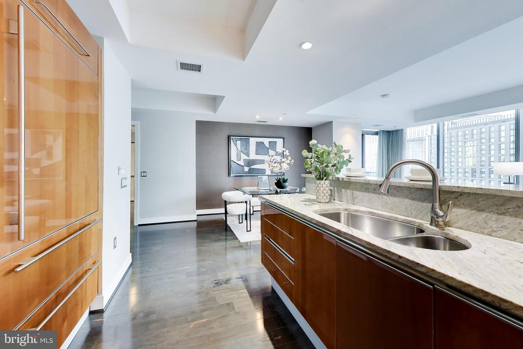 1881 N NASH STREET N Unit: 1403