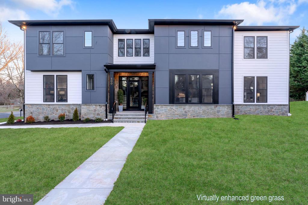 500 MALCOLM ROAD NW