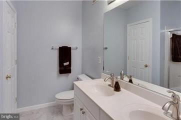 1587 LEEDS CASTLE DR #102,FAIRFAX Unit: 102