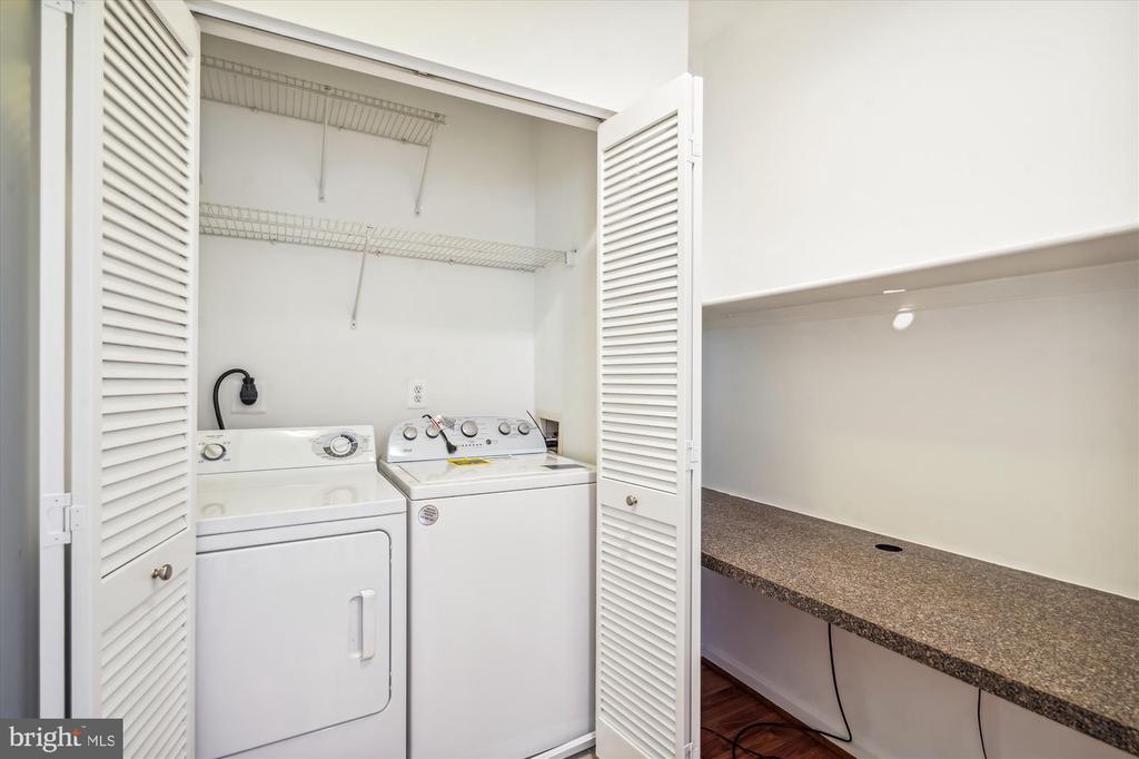 11350 ARISTOTLE DRIVE Unit: 7-202