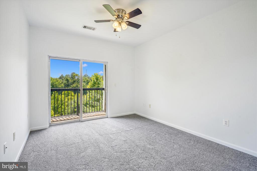 11350 ARISTOTLE DRIVE Unit: 7-202