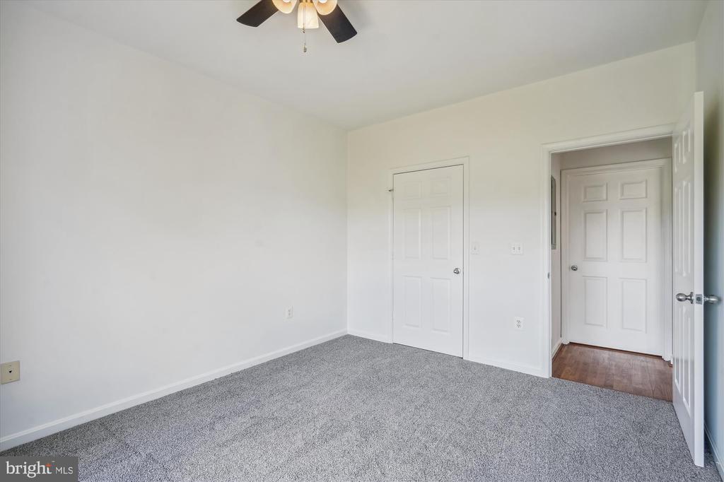 11350 ARISTOTLE DRIVE Unit: 7-202