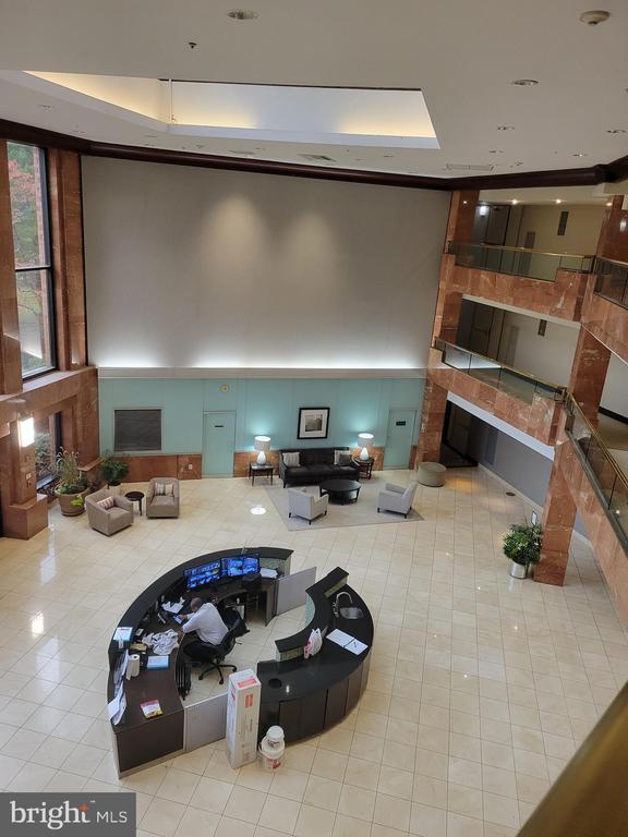 2230 GEORGE C MARSHALL DR #304,FAIRFAX Unit: 304