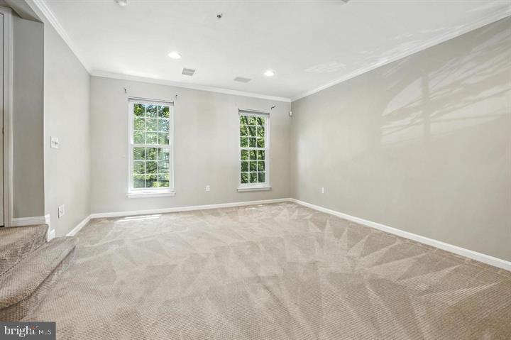 1547 NORTHERN NCK #201,FAIRFAX Unit: 201