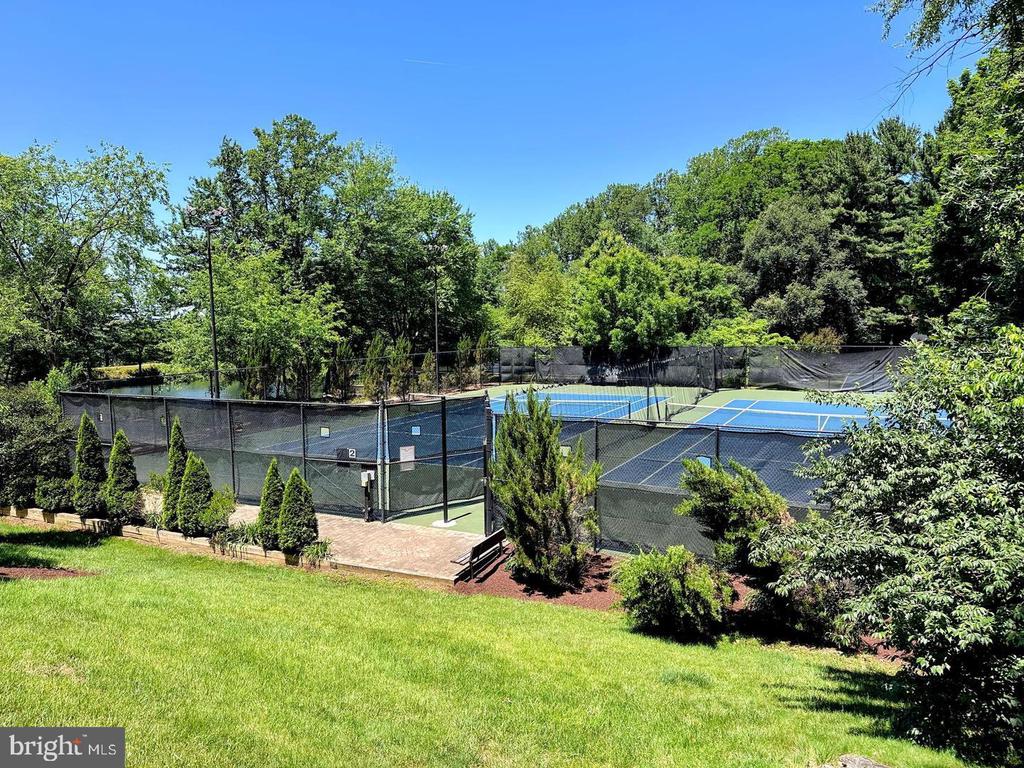 8370 GREENSBORO DRIVE Unit: 908