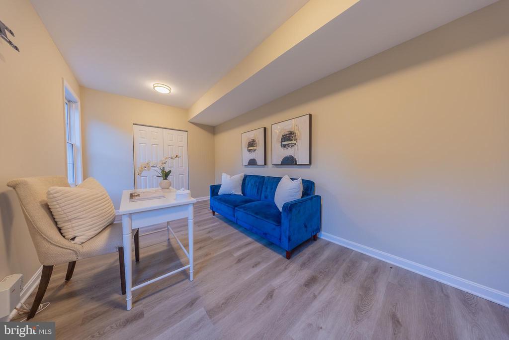 12500 FALKIRK DRIVE
