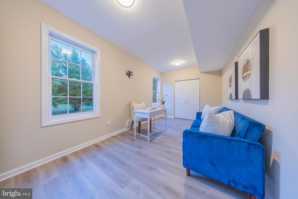 12500 FALKIRK DRIVE