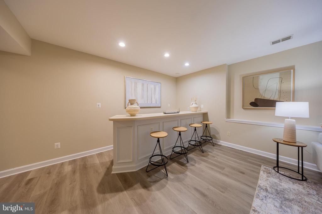 12500 FALKIRK DRIVE