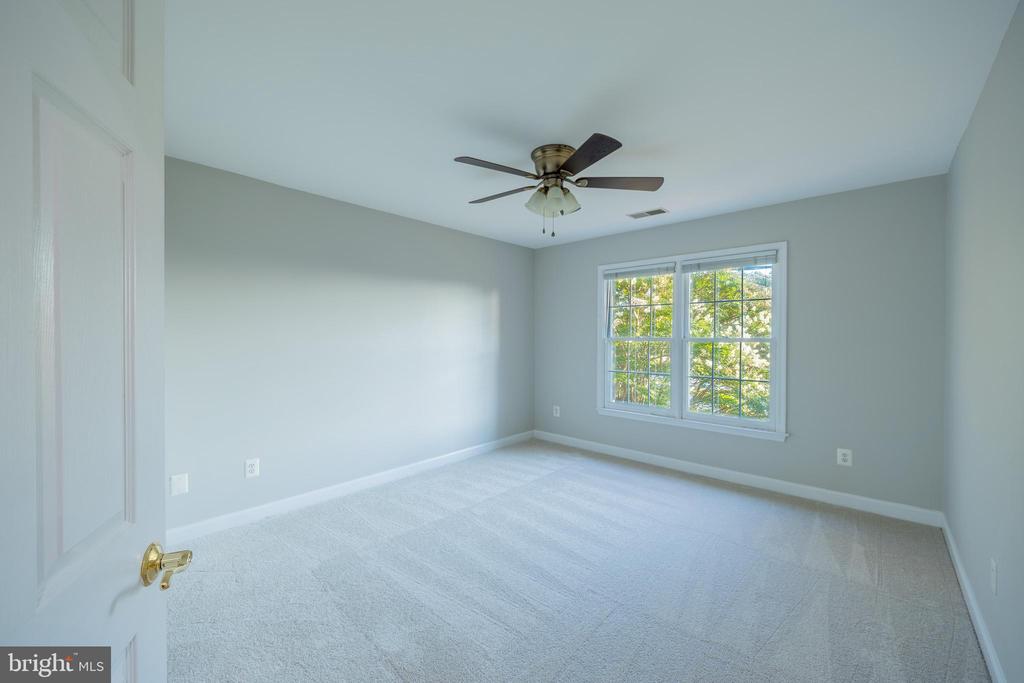 12500 FALKIRK DRIVE