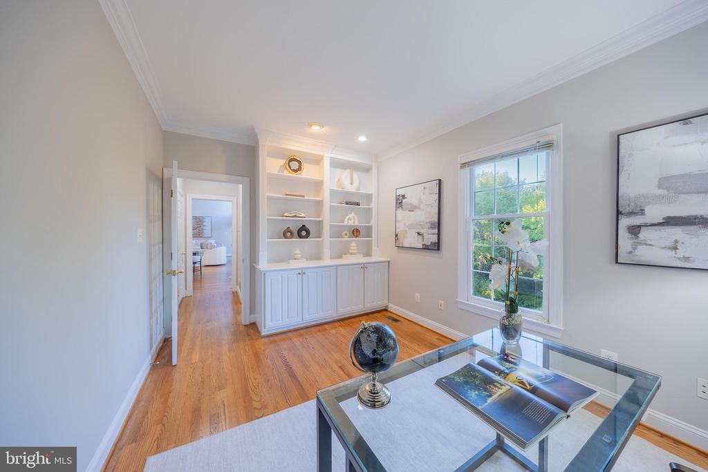 12500 FALKIRK DRIVE