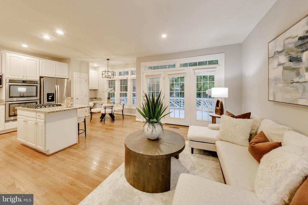 8026 KIDWELL TOWN COURT
