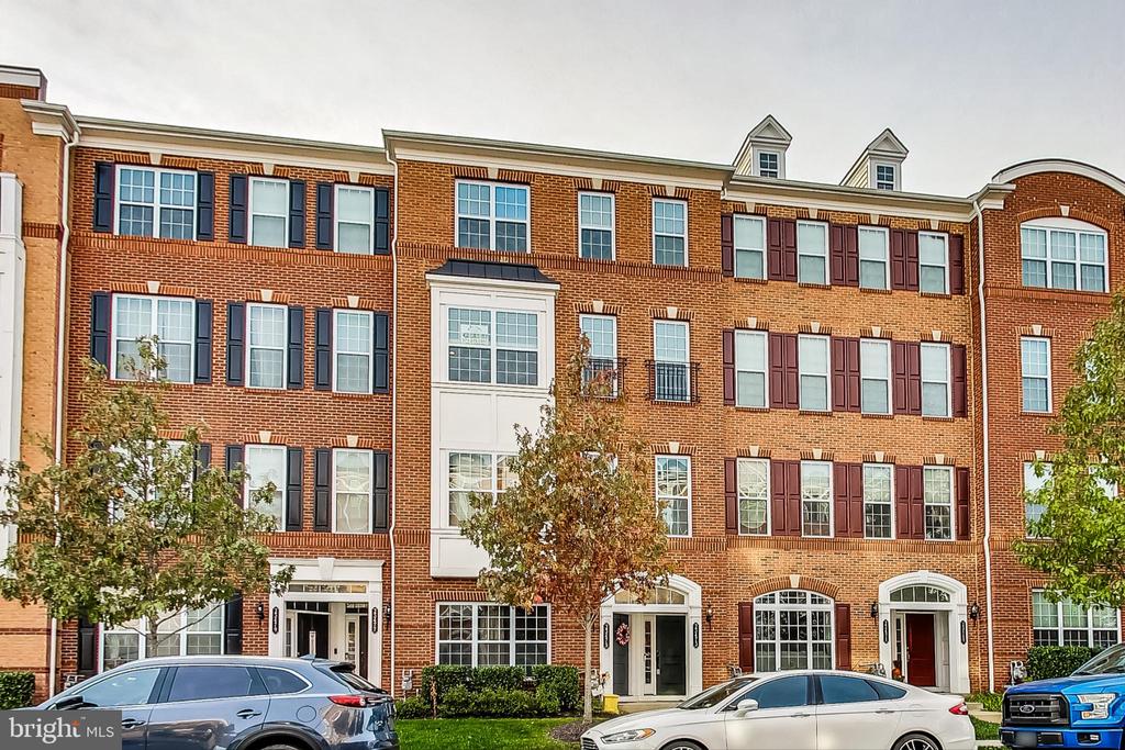 23473 BELVOIR WOODS TER,LOUDOUN
