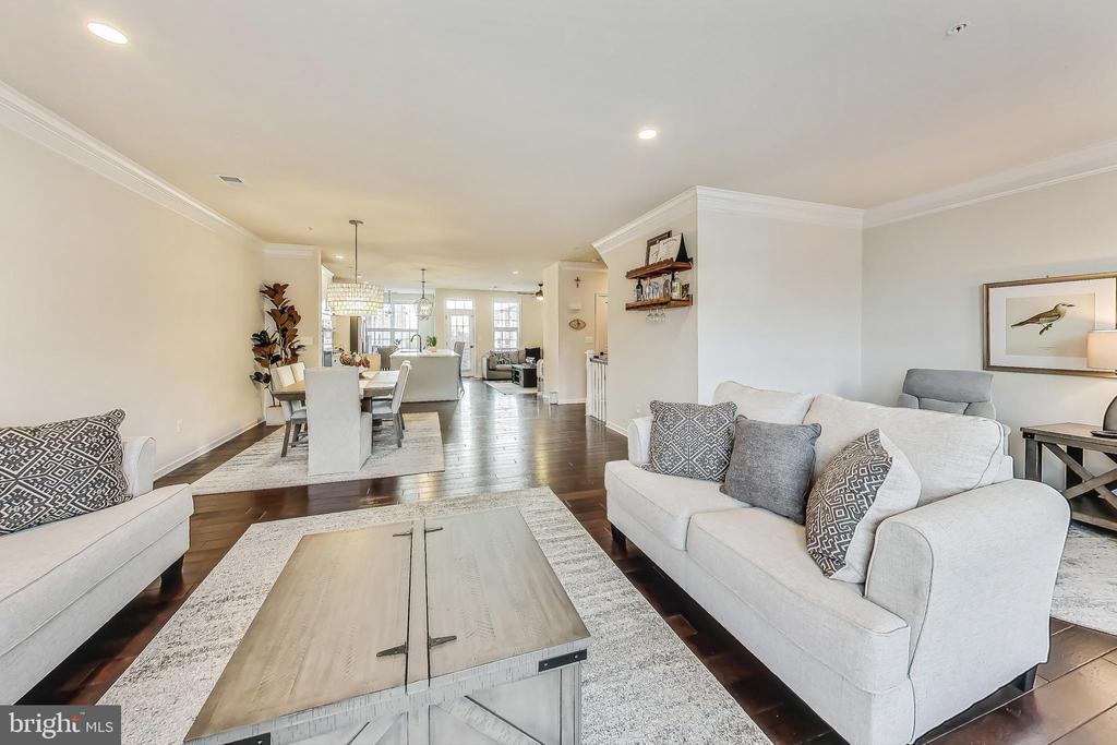 23473 BELVOIR WOODS TER,LOUDOUN