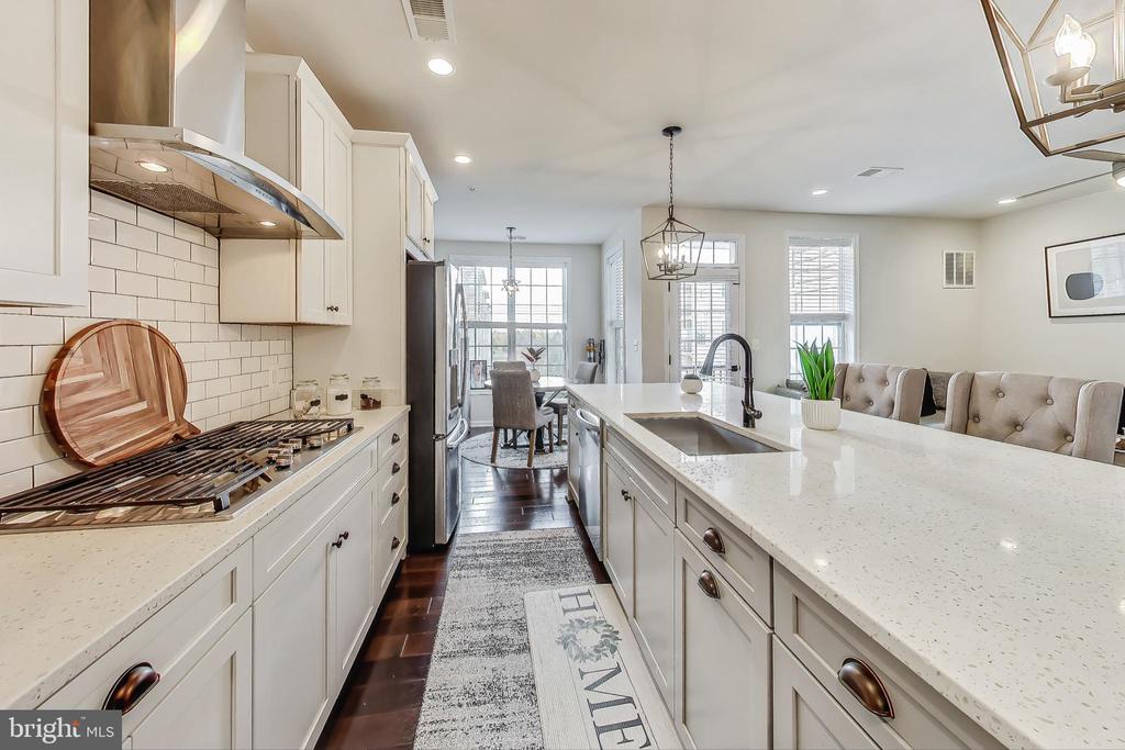 23473 BELVOIR WOODS TER,LOUDOUN