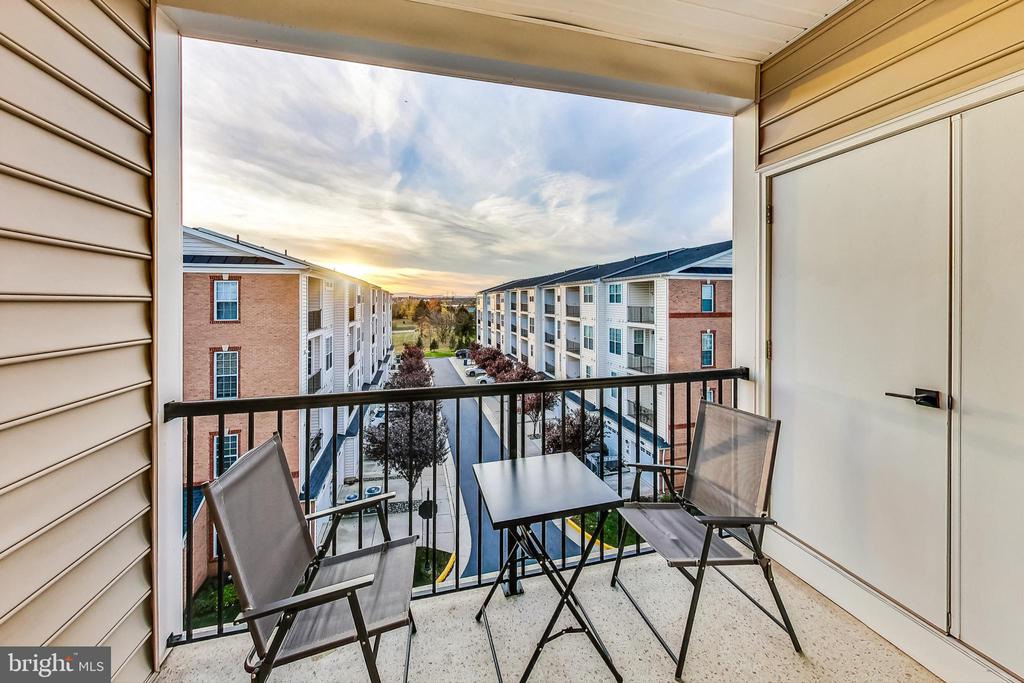 23473 BELVOIR WOODS TER,LOUDOUN