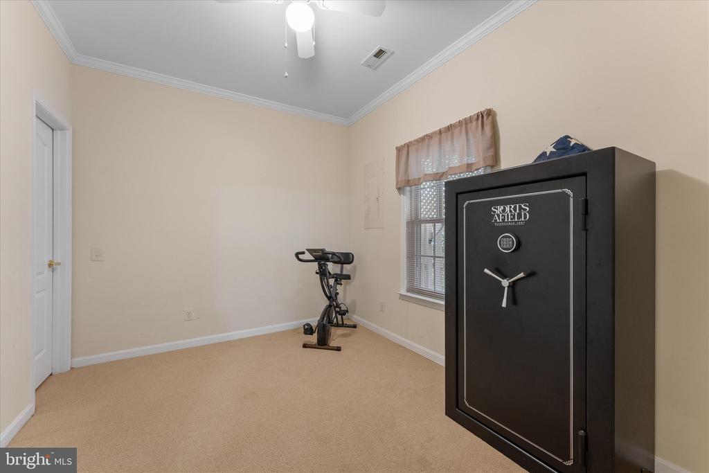 20900 TRINITY SQ,LOUDOUN