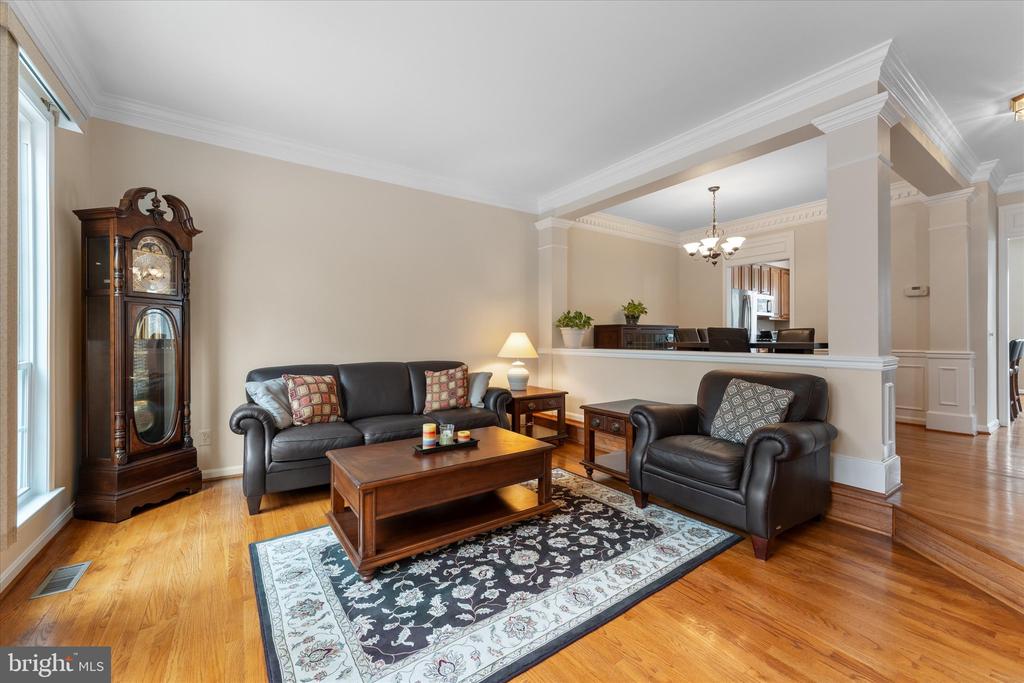 20900 TRINITY SQ,LOUDOUN
