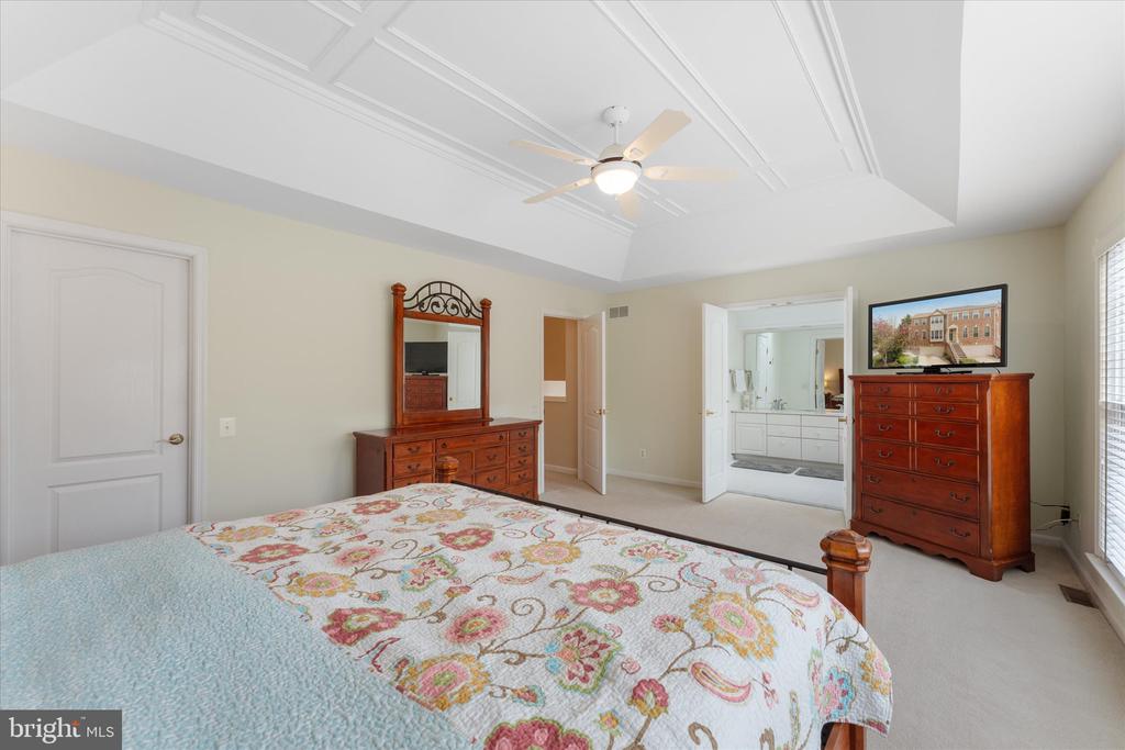 20900 TRINITY SQ,LOUDOUN