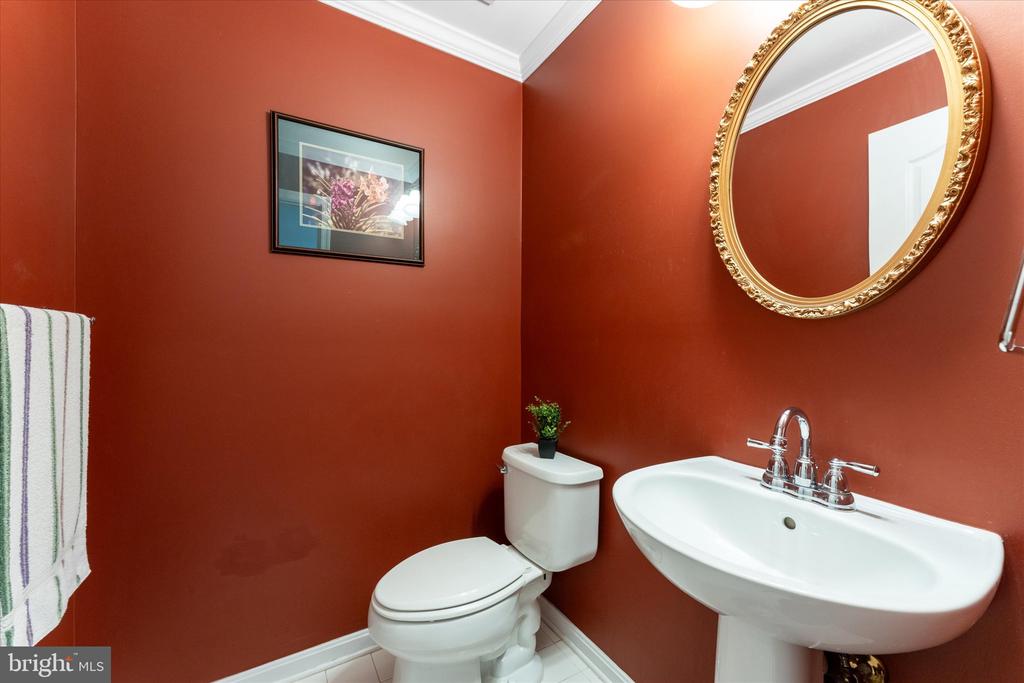 20900 TRINITY SQ,LOUDOUN