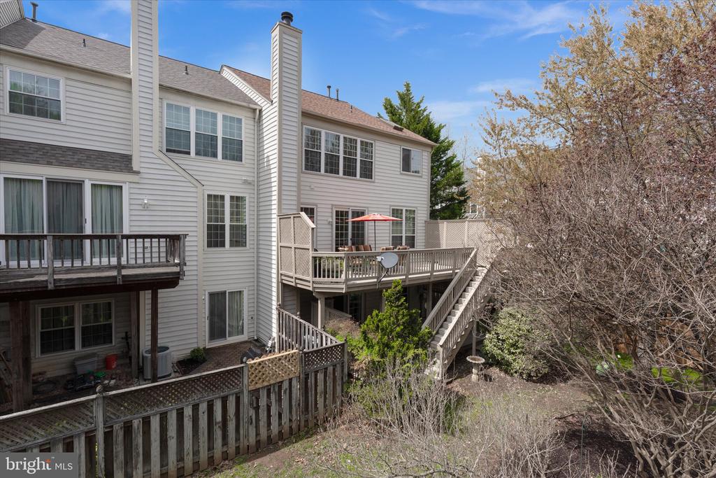 20900 TRINITY SQ,LOUDOUN