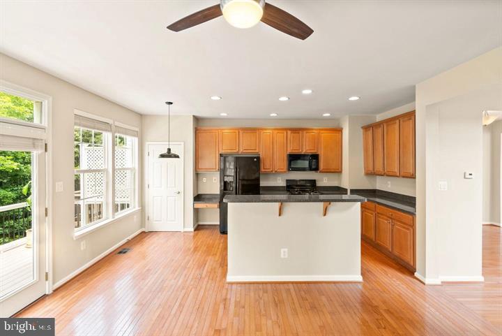 43093 FOREST EDGE SQ,LOUDOUN