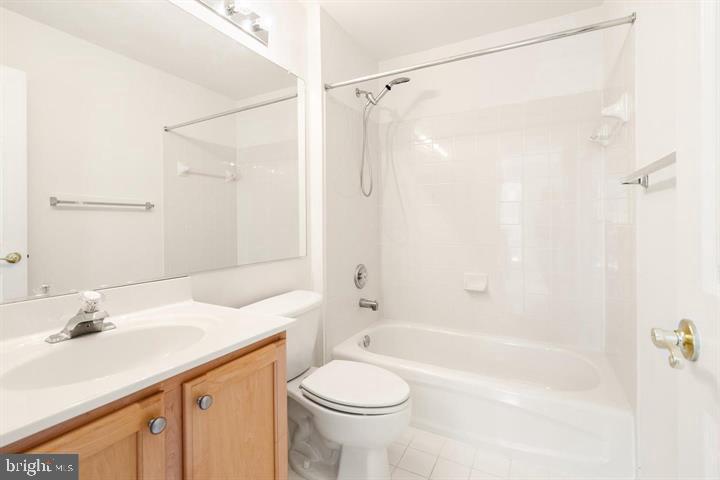 43093 FOREST EDGE SQ,LOUDOUN