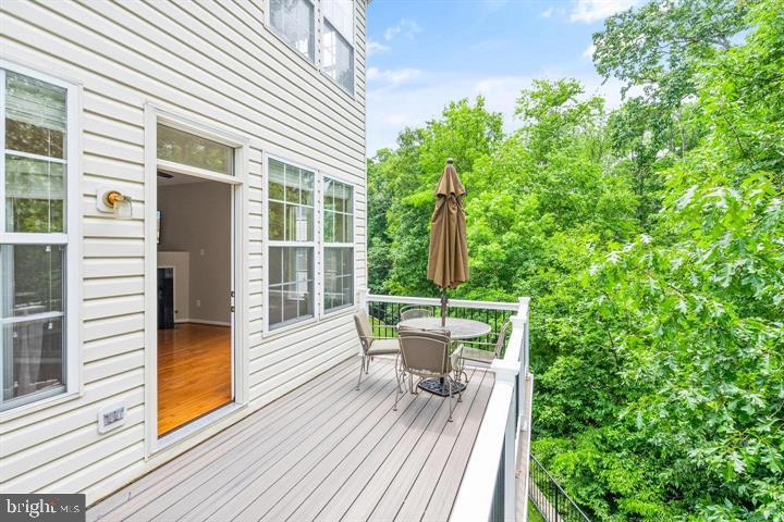 43093 FOREST EDGE SQ,LOUDOUN