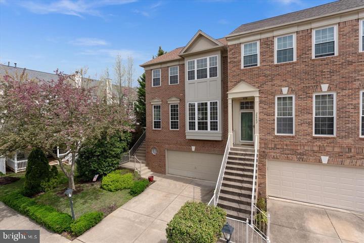 20900 TRINITY SQ,LOUDOUN
