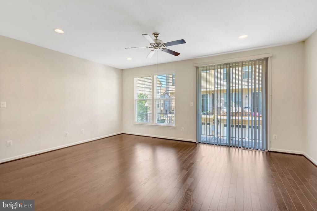 8932 DAHLGREN RIDGE ROAD