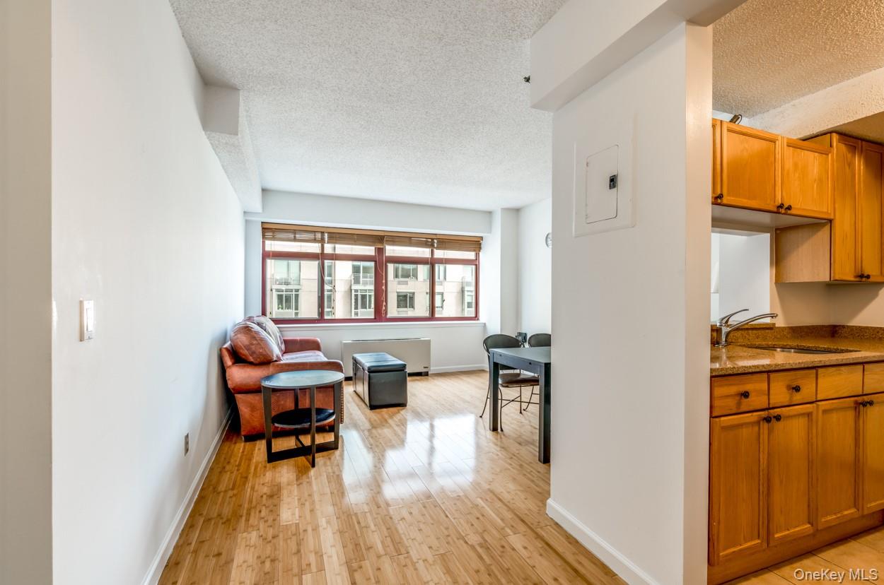 4-74 48th Avenue Unit: 4V