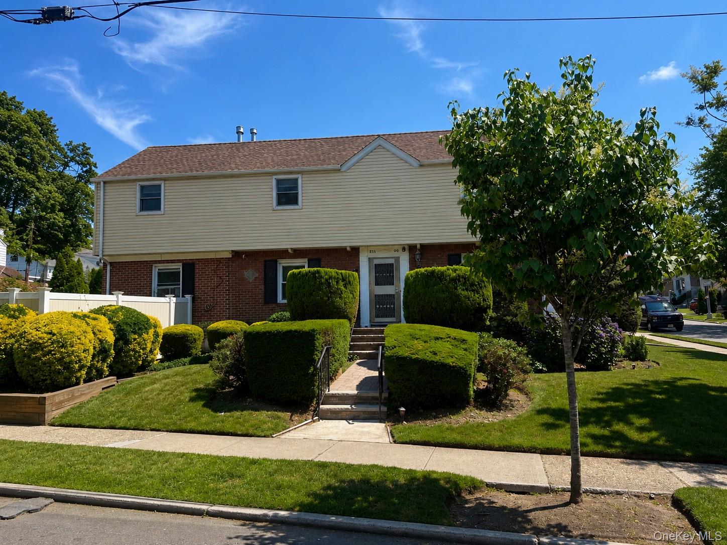 21104 Richland Avenue