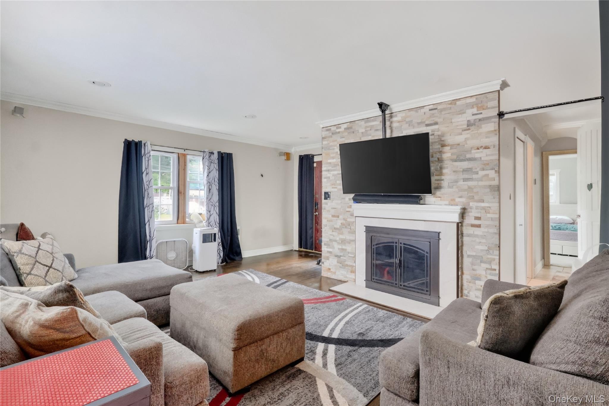 86 Washington Avenue