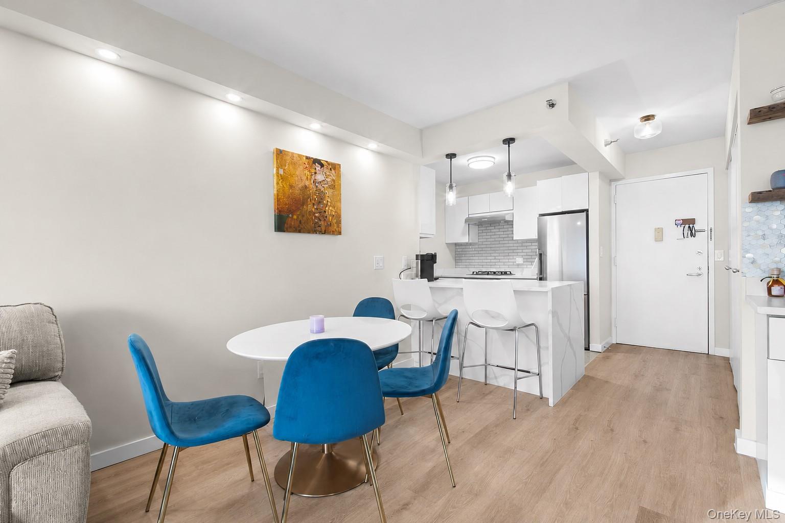 4-74 48th Avenue Unit: 35E