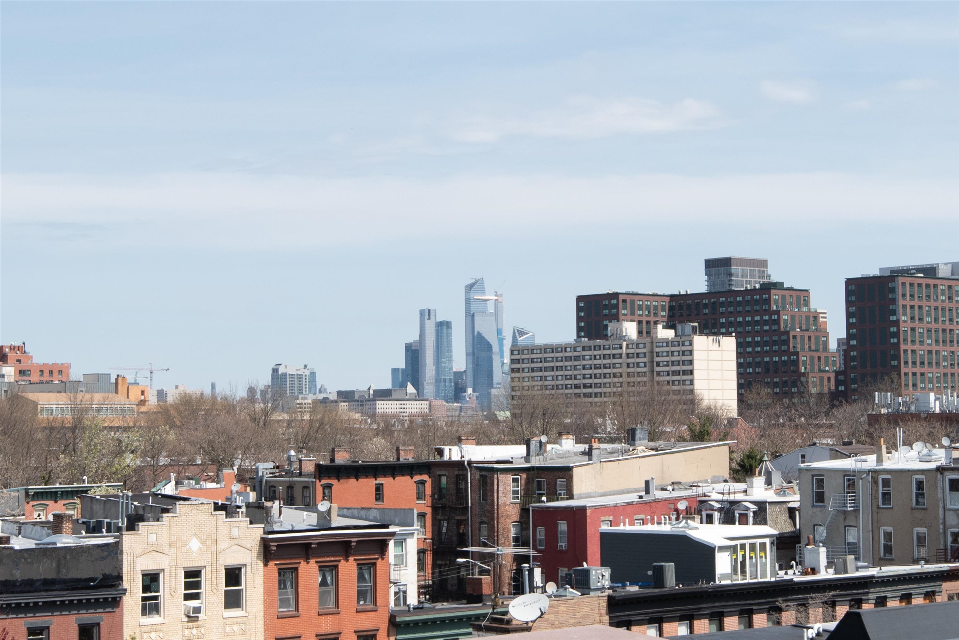 58 COLES ST Unit: 4B